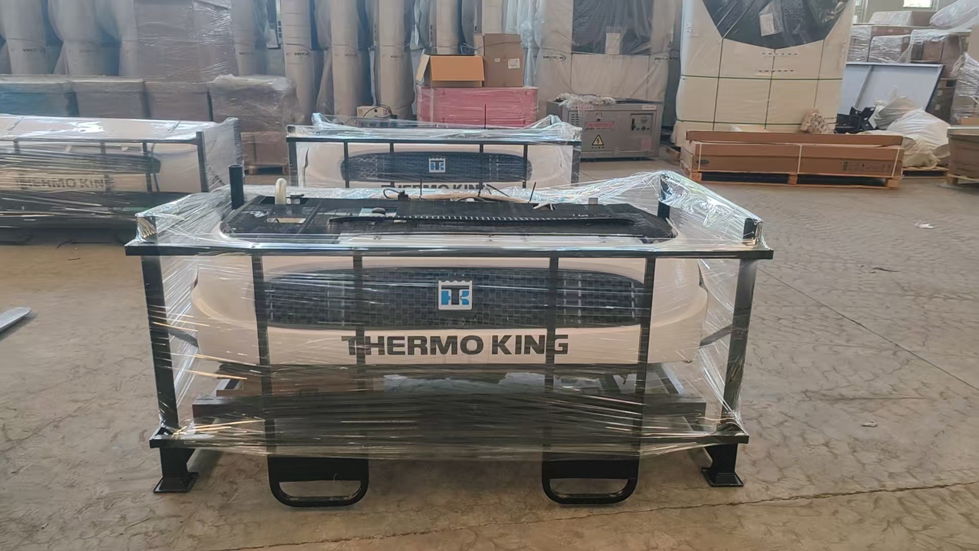 Sinoclima supplied 4 used Thermo King T1000M and Carrier refrigeration units to a repeat South American customer